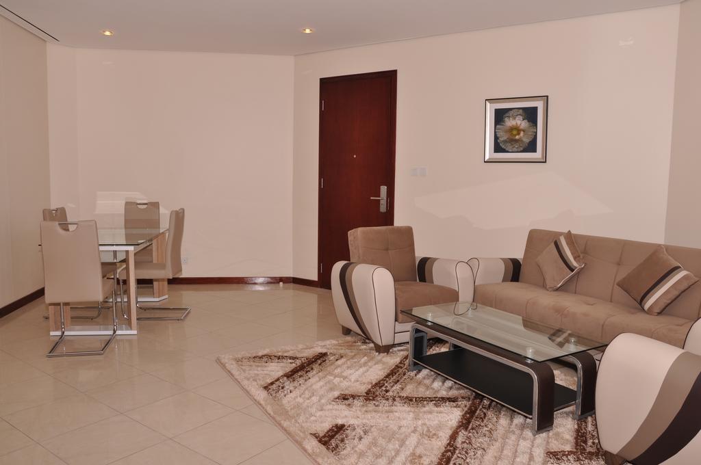 Al Hamra Plaza Apartment มานามา ภายนอก รูปภาพ