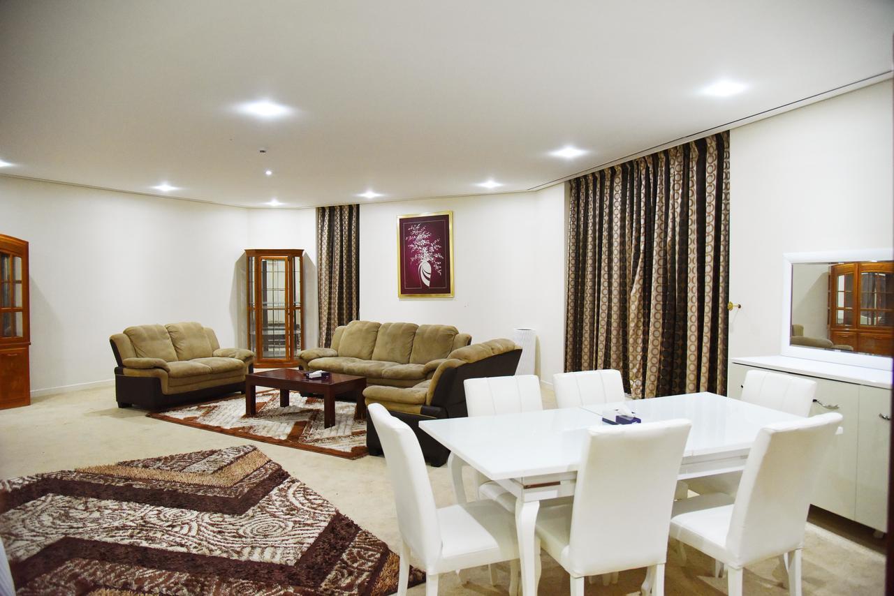 Al Hamra Plaza Apartment มานามา ภายนอก รูปภาพ